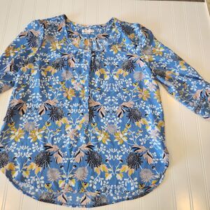 Finn & Grace Small Blue Floral 3/4 Sleeve Blouse